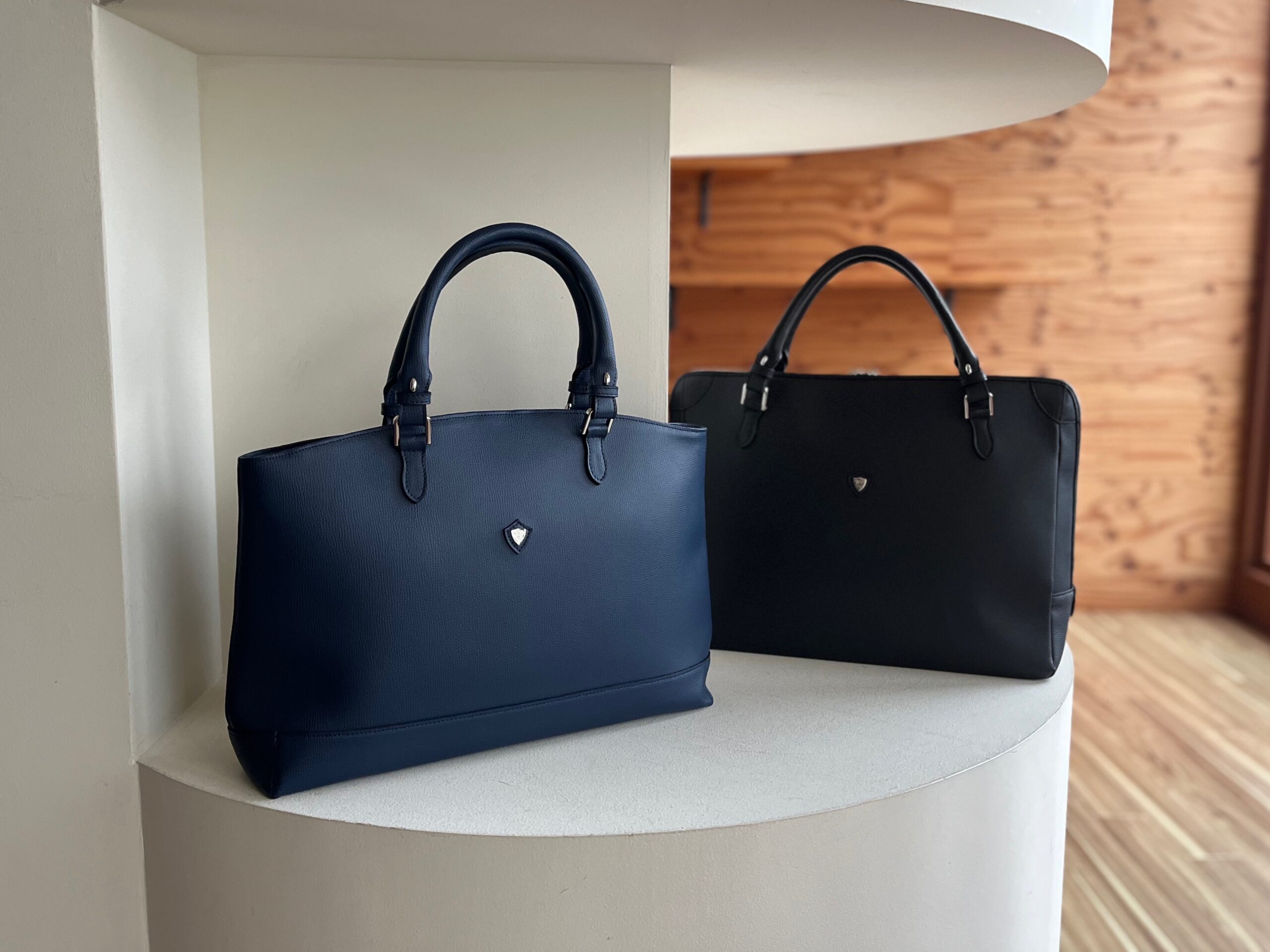 こんな時期は、洋服以外のアイテムを充実させるのはいかがでしょう