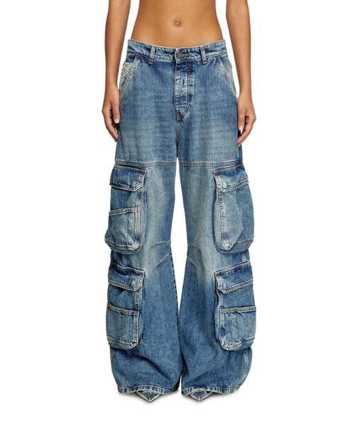 coco⬛︎ディーゼルDIESEL デニム カーゴパンツ ルーズフィット DIESEL（ディーゼル）の「レディース デニム カーゴパンツ ルーズ