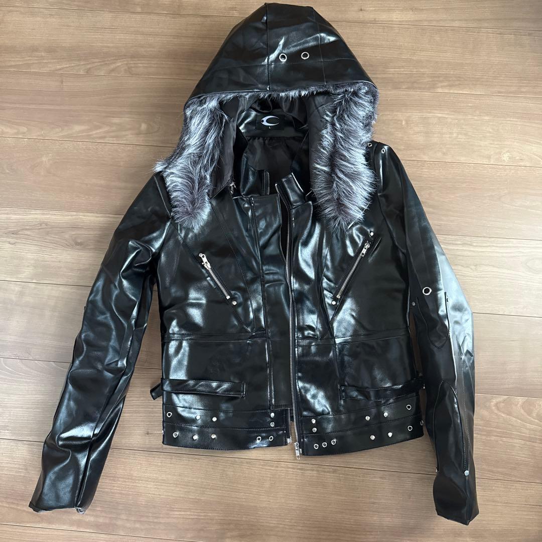 cozyWORLDWIDE ブラックジャケット ファー付き COZY WORLDWIDE】発売！ │ 広島PARCO-パルコ-