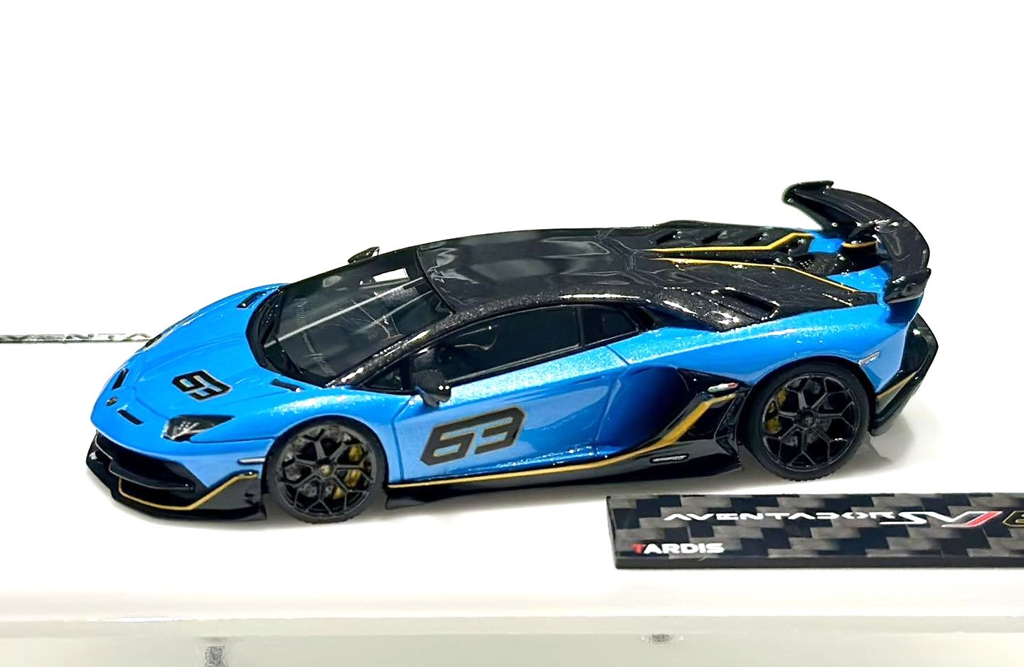 Tardis 1/64th Lamborghini Aventador SVJ 63 in Azzuro Pearl – Unusual43