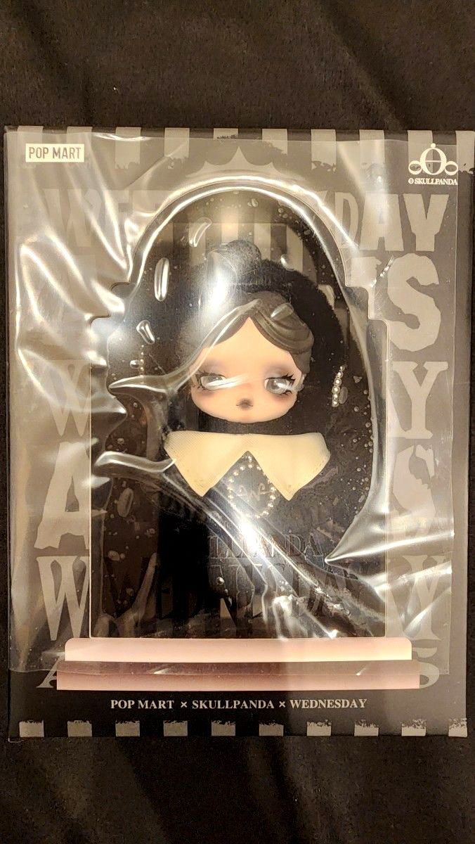 スカルパンダ ウェンズデー US限定 SKULLPANDA Wednesday POP MART
