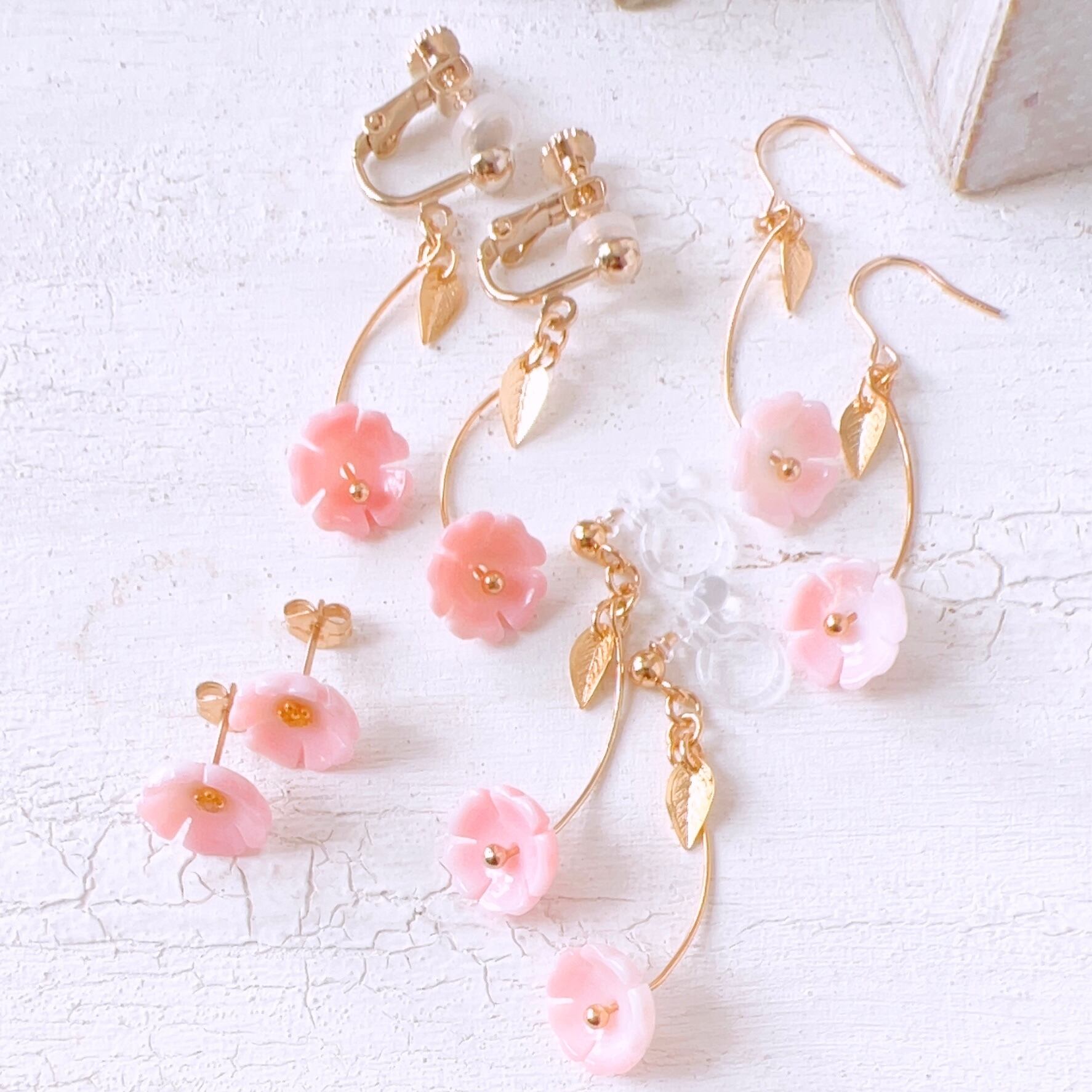 桜イヤリング/ピアス / Sakura earrings/piace 揺れるタイプ 高品質