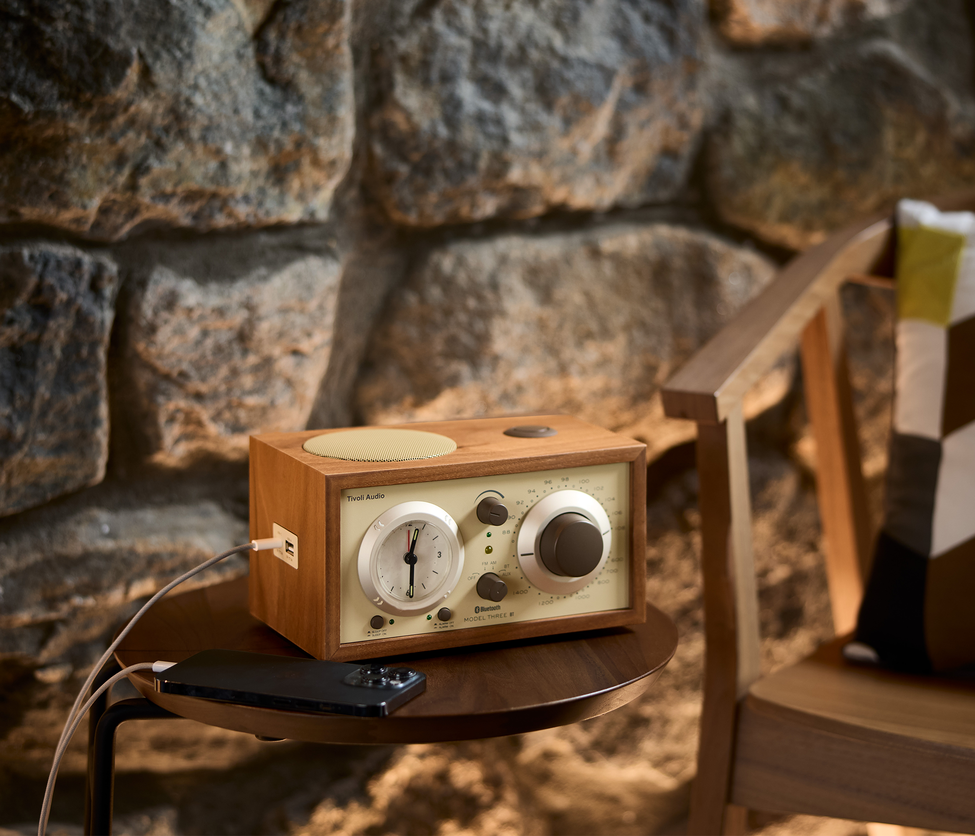 Model Three BT – Tivoli Audio株式会社