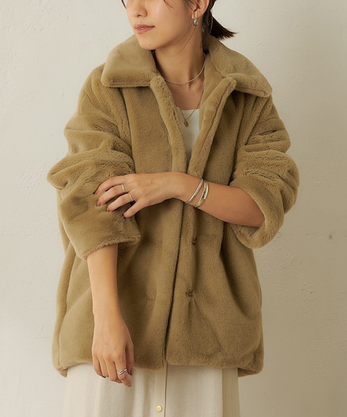 SHENERY（シーナリー）の「【WEB限定カラー：ブラウン】フェイクファー