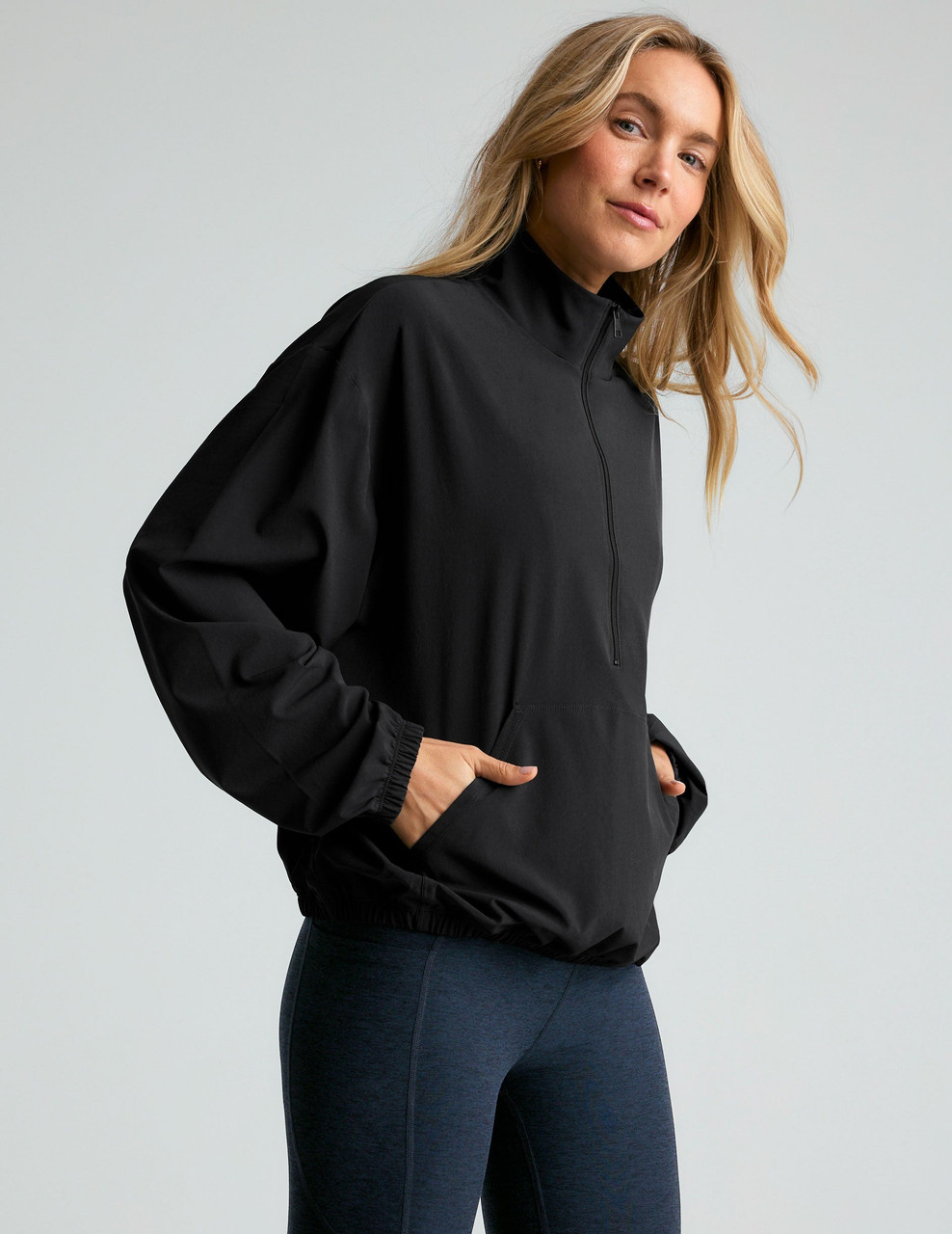 Beyond Yoga Women's Stretch Woven In Stride Half Zip Pullover