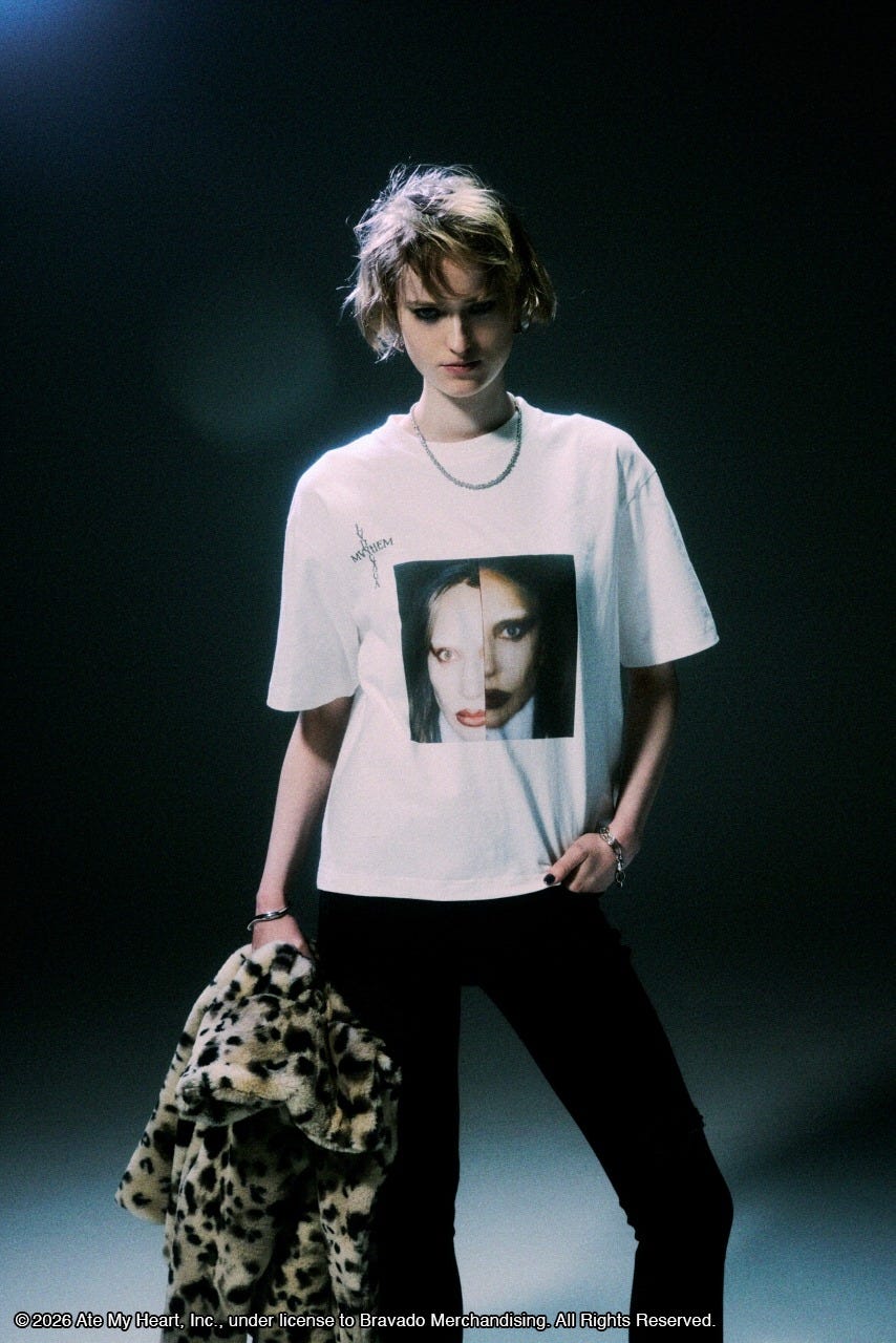 ミュージシャン Lady GAGA Roses SS TEE Lady Gaga the Mayhem Ball