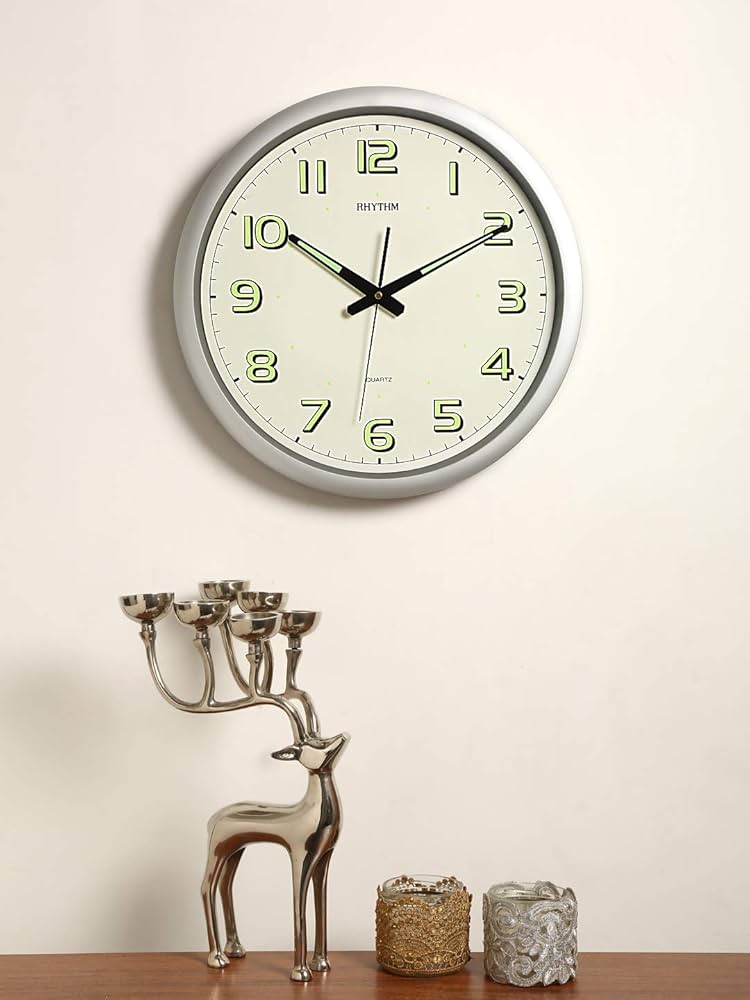 RHYTHM (Japan - 16.5 - Inch Wall Clock - 42x42x4Cms (Silent