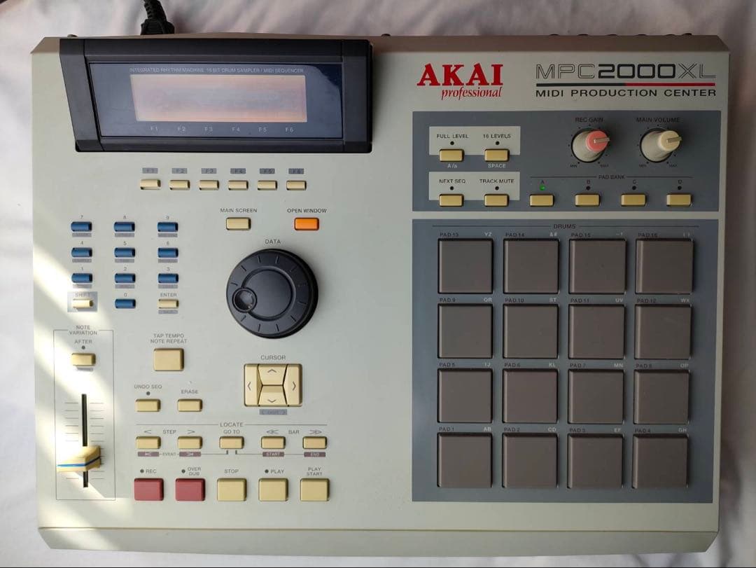 AKAI MPC2000XL MIDIプロダクションセンター AKAI MPC 2000XL Midi Production Center From Japan Free Shipping | eBay