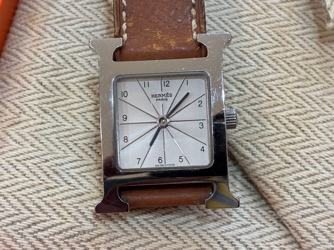 HERMES エルメス レディース 腕時計 HH1210630 クオーツ エルメス HERMES Hウォッチ HH1.210.531/NMV ステンレススチール