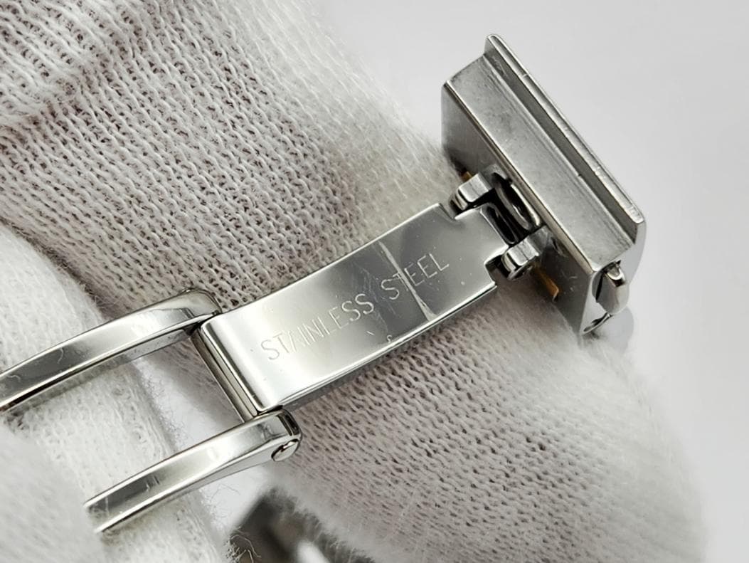 HERMES エルメス クリッパーナクレ WhiteシェルDial 065 - メルカリ