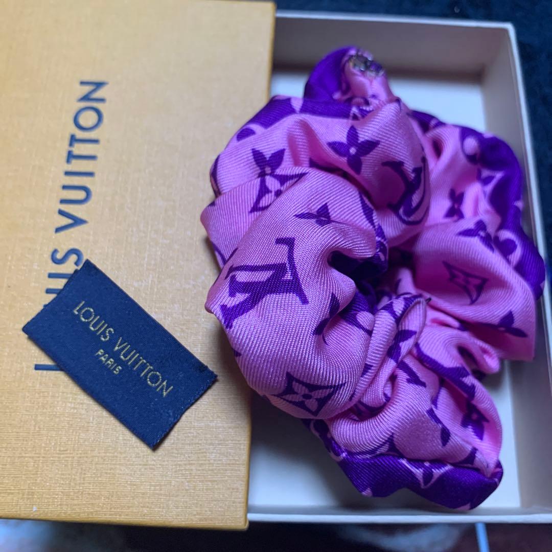 LOUIS VUITTON シルク ヘアシュシュ ピンク✖️パープル　1回使用 楽天市場】ルイヴィトン 髪飾り レディース シュシュ LVオーロラ
