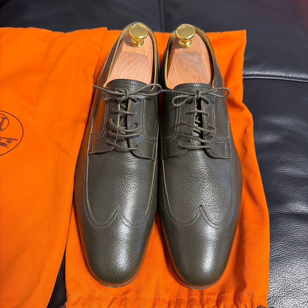 エルメス　HERMES 高級ウイングチップ　サイズ41.5 美品 Hermes 21mm Etoupe Swift Leather and Gold Plated Heure H Quartz