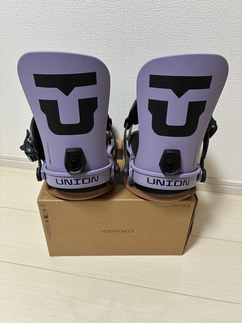 新品未使用　UNION ユニオン　ストラータ　STRATA Mサイズビンディング Union Snowboard Bindings 『 Strata 』 24-25 ユニオン
