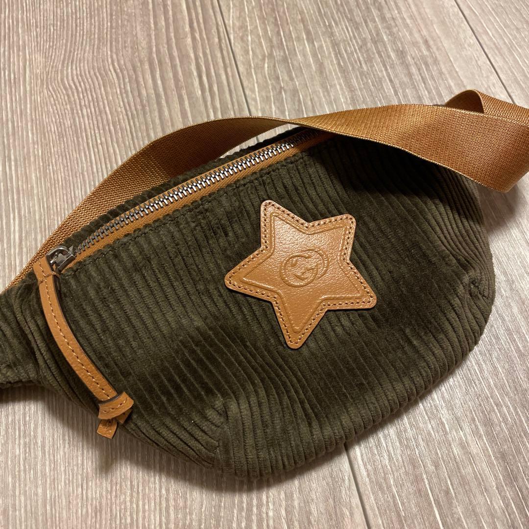 HA1076 GUCCI チルドレンズ インターロッキングG ボディバッグ GUCCI（こども用バッグ）のフリマアイテム一覧
