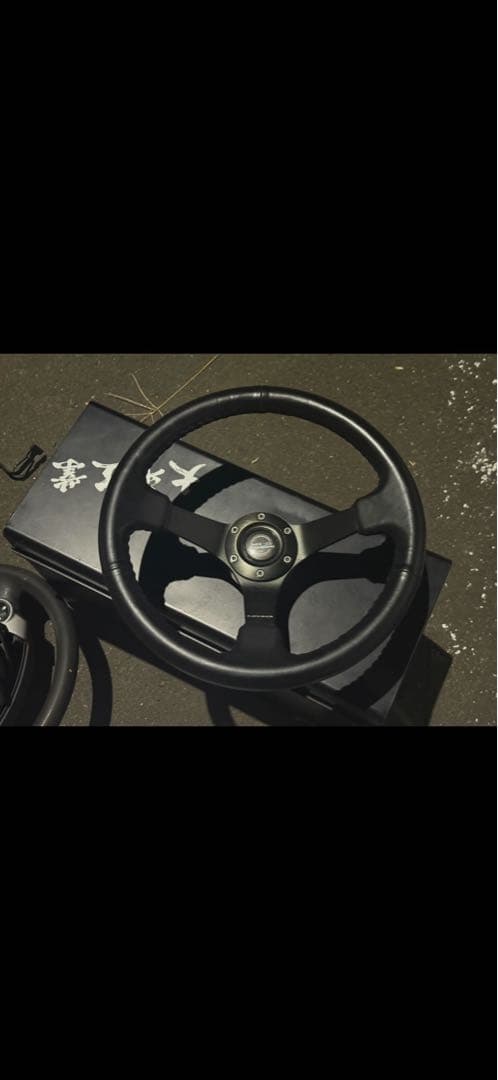 手わたし東京 NRGステアリング 黒 クイックリリース付き 傷マジで0に近しい NRG quick release! MOMO steering wheel for Celica ZZT231 CELICA