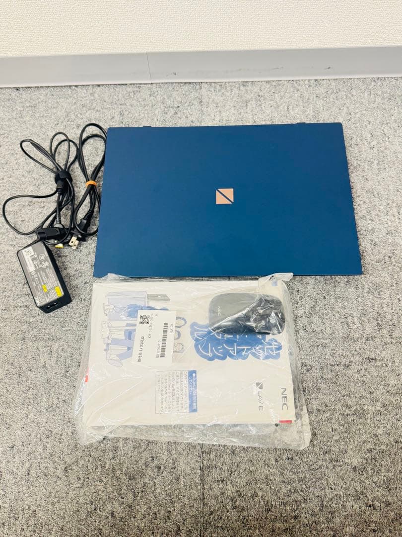 Windowsノート本体 NEC PC-N1575AAL Core i7 10510U 8GB 512GB 台数限定】NEC PC-N1575EAL ノートパソコン LAVIE N15 ネイビーブルー