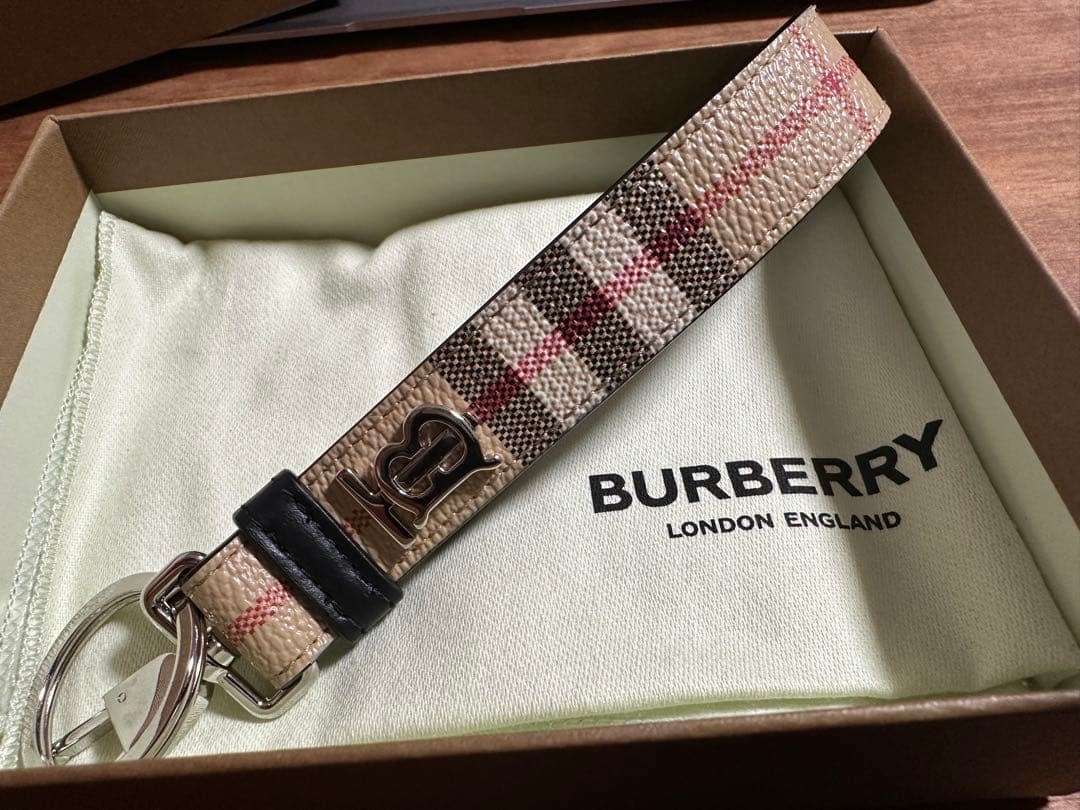 Burberry キーホルダー バーバリー BURBERRY キーホルダー キーリング ベージュ系チェック＋