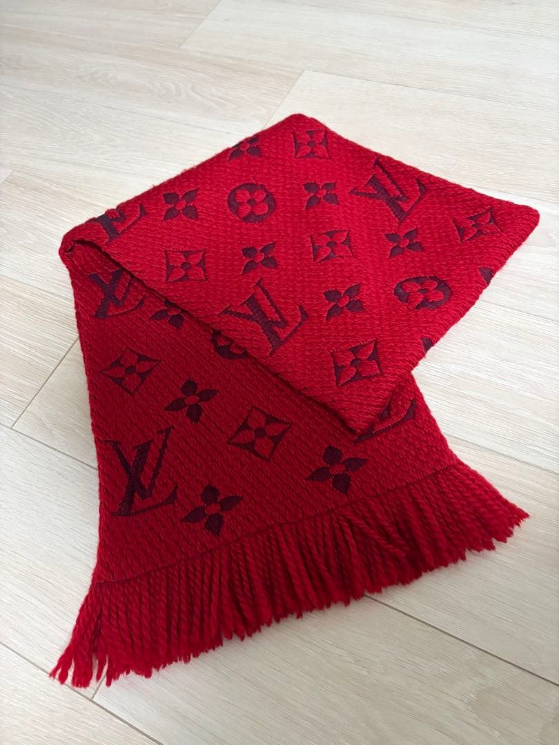 ルイヴィトン　マフラー　赤 LOUIS VUITTON】ルイ・ヴィトン エシャルプ ロゴマニア デュオ M73887