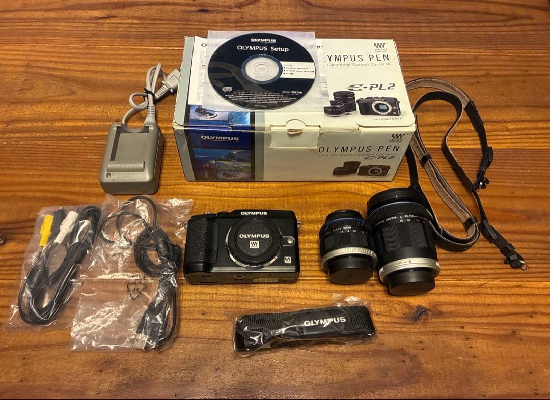 OLYMPUS PEN E-PL2 一式　レザーストラップのおまけ付き OLYMPUS-E-PL2BR04.jpg